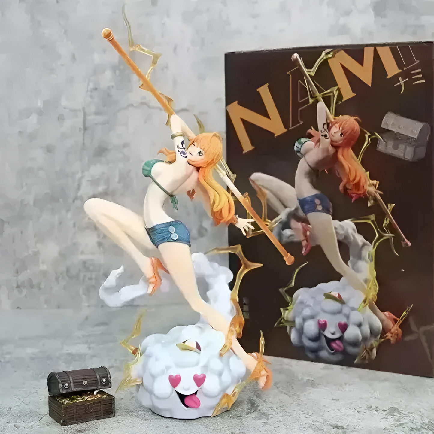 Nami Premium Action Figure 30cm