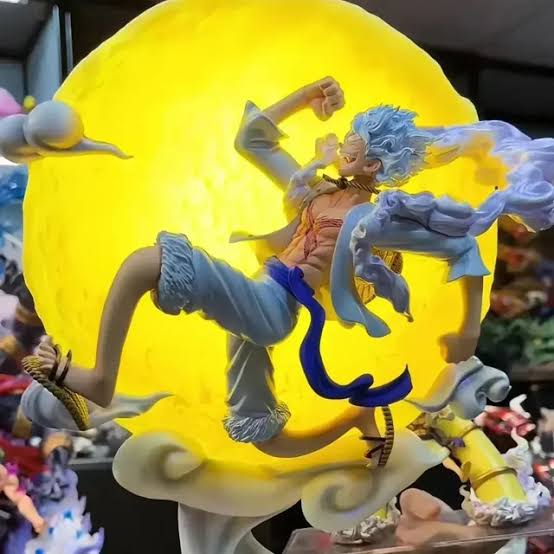 Luffy On Moon Premium Figure One Piece