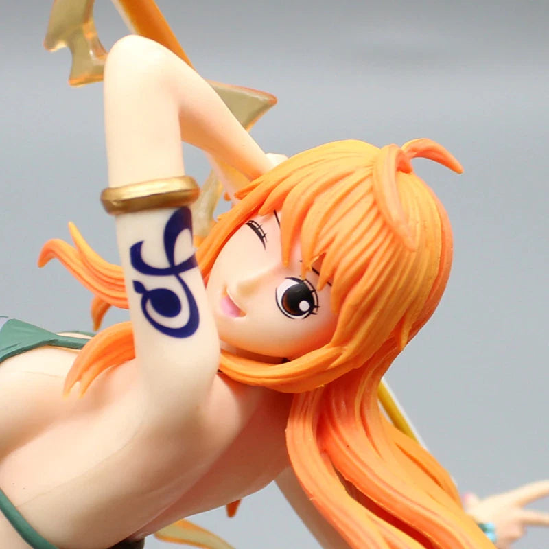 Nami Premium Action Figure 30cm